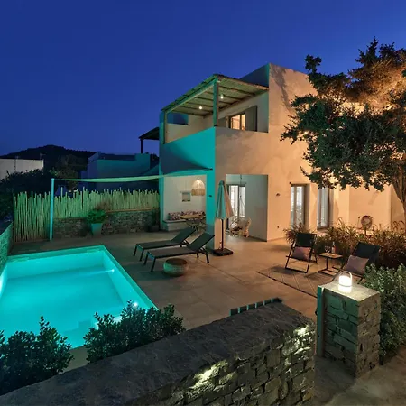 Villa Private Luxury Scarlet Beachfront Villa, Molos, Paros Molos (Paros)