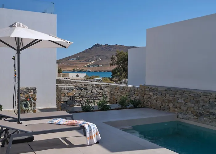ヴィラ Private Luxury Scarlet Beachfront Villa, Molos, Paros