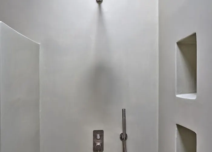 Private Luxury Scarlet Beachfront Villa, Molos, Paros ヴィラ Molos (Paros)